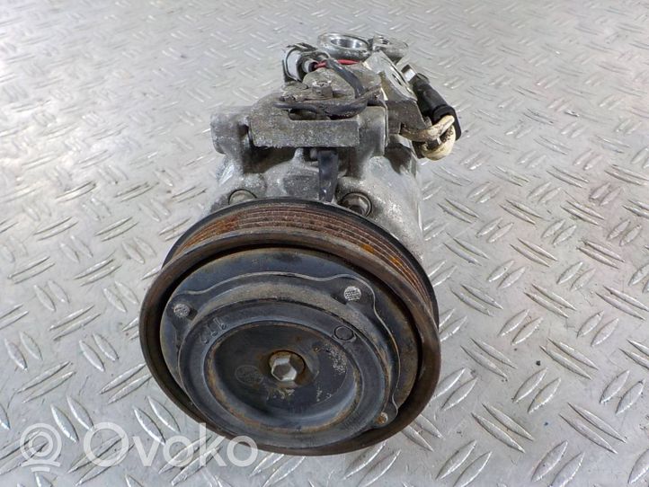 Mercedes-Benz GLA W156 Ilmastointilaitteen kompressorin pumppu (A/C) 6SAS14C