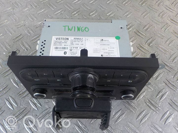 Renault Twingo III Panel / Radioodtwarzacz CD/DVD/GPS 0150147711