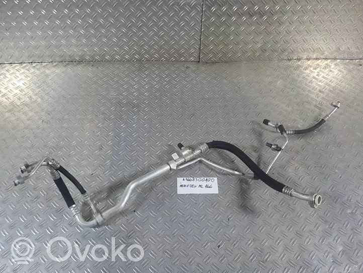 Mercedes-Benz ML AMG W166 Air conditioning (A/C) pipe/hose A1668300100