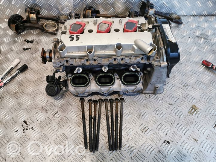 Audi S5 Engine head 06E103404M