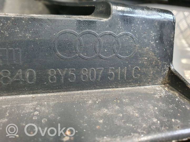 Audi A3 8Y Puskuri 8Y5807511C