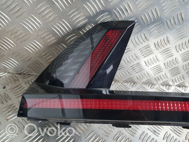 Hyundai Tucson IV NX4 Spoiler tylnej szyby klapy bagażnika N792462050