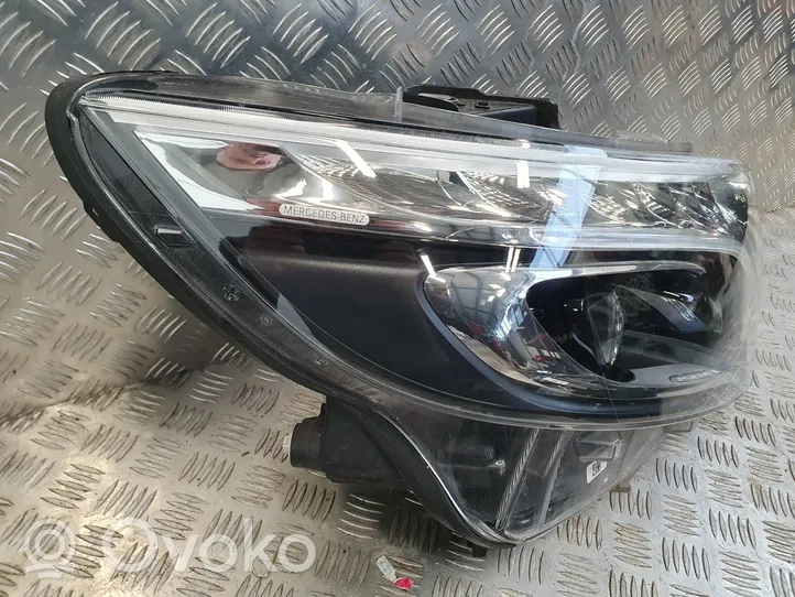 Mercedes-Benz V Class W447 Lampa przednia A4479061501