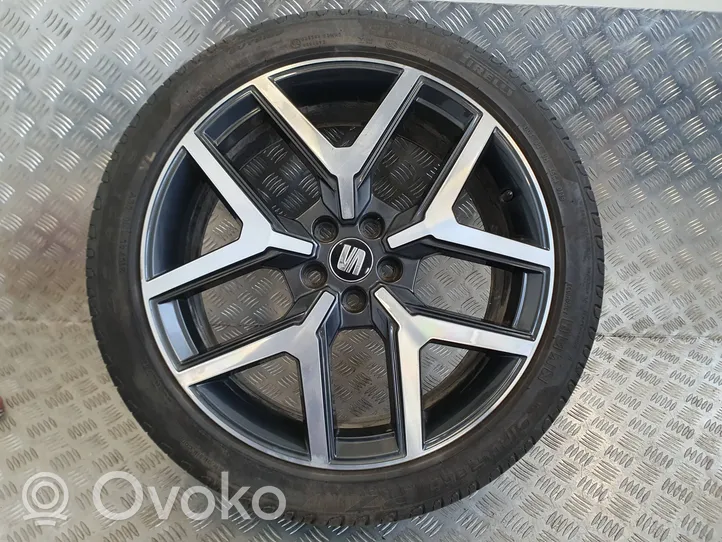 Seat Arona R18 alloy rim 6F9601025B