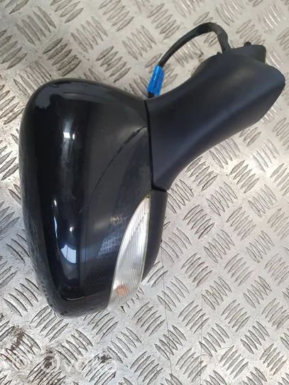 Renault Clio IV Front door electric wing mirror 963016264R