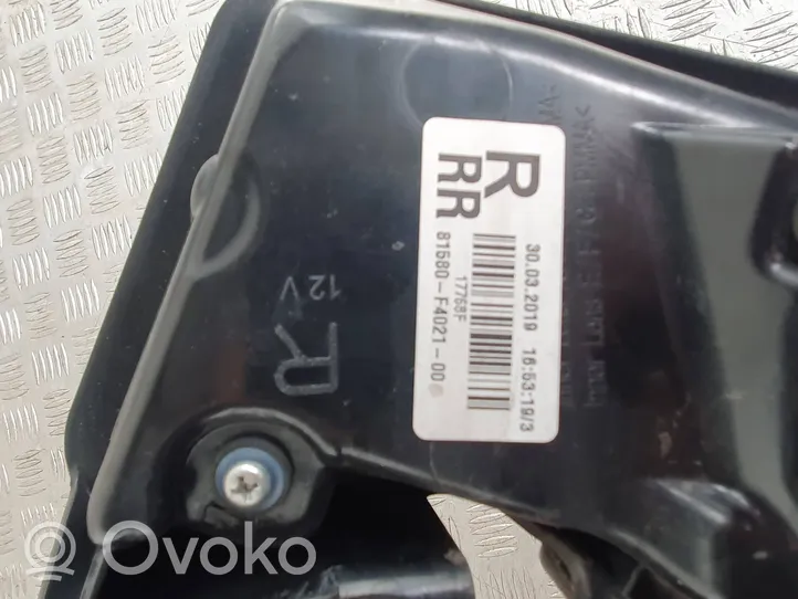 Toyota C-HR Luci posteriori del portellone del bagagliaio 81580-F4021