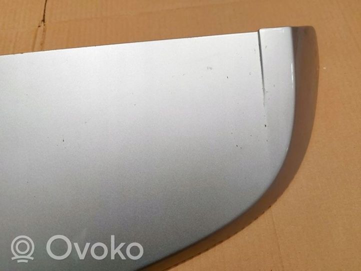 Hyundai i30 Spoiler tylnej szyby klapy bagażnika 