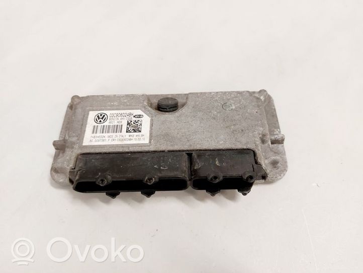 Volkswagen Polo V 6R Komputer / Sterownik ECU silnika 03C906024BH