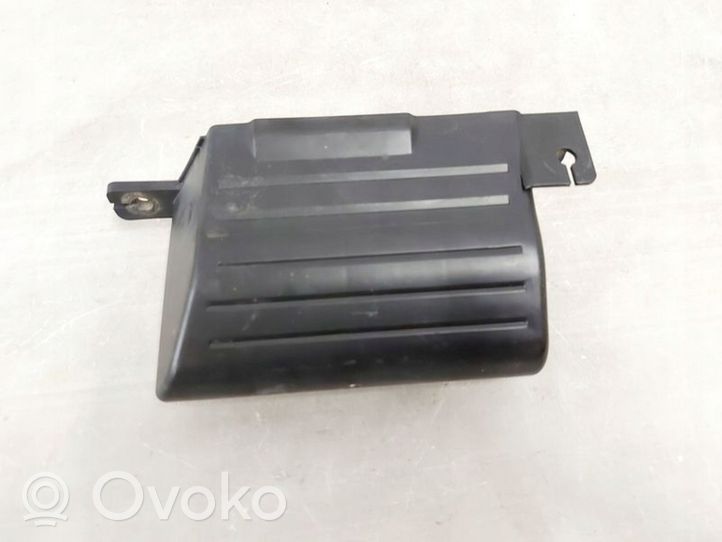 KIA Carens III Support de radiateur sur cadre face avant 28221-A4000