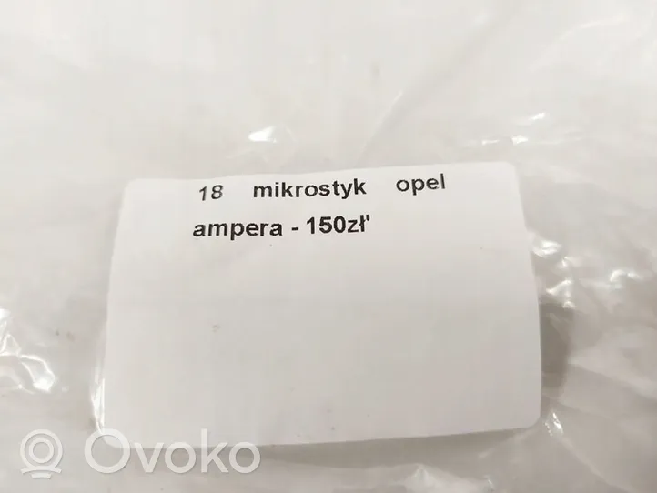 Opel Ampera Przycisk otwierania klapy bagażnika 