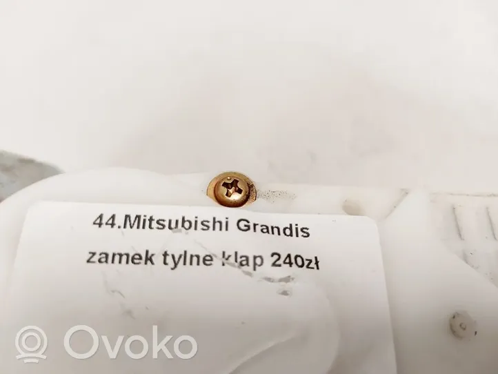 Mitsubishi Grandis Takaluukun/tavaratilan lukon vastakappale 