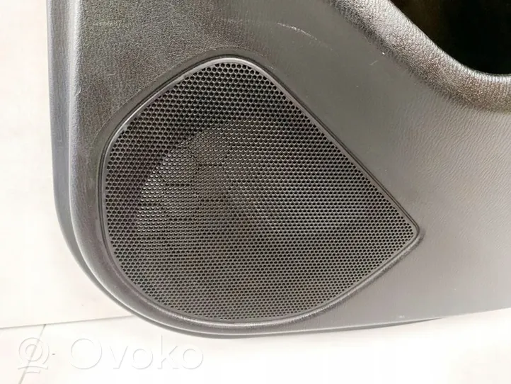 Mazda 6 Panneau de garniture latérale arrière de coupé 