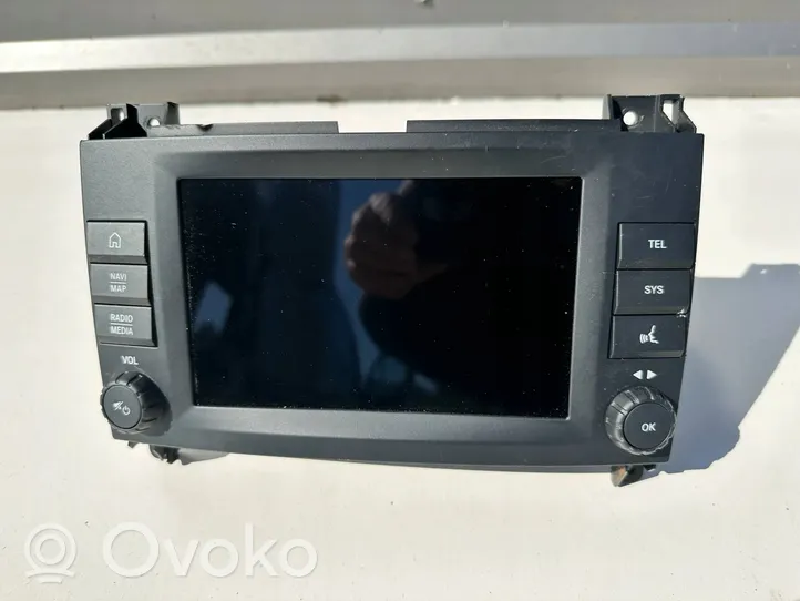 Mercedes-Benz Vito Viano W447 Unità principale autoradio/CD/DVD/GPS A4479004817