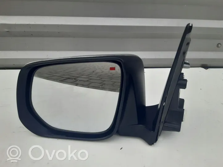 Toyota Hilux (AN10, AN20, AN30) Front door electric wing mirror 