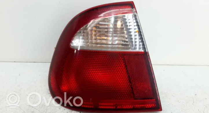 Seat Cordoba (6K) Lampy tylnej klapy bagażnika 