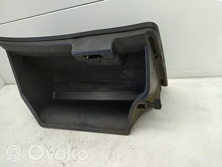 Toyota Carina T190 Panelės stalčiuko/lentinėlės paklotėlis 