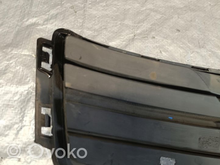 Volkswagen Caddy Front bumper lower grill 