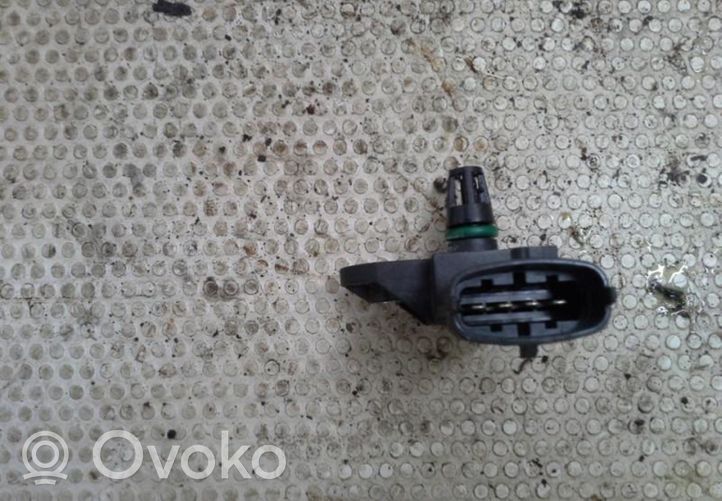 Opel Astra J Sensor de la presión del aire 55568175