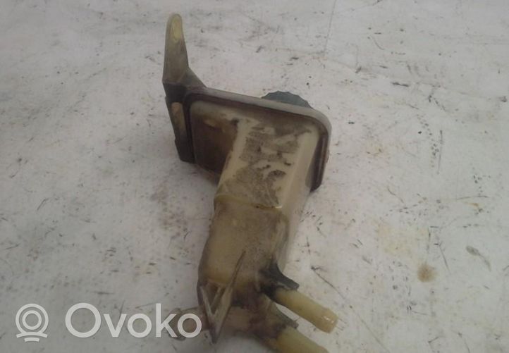 Audi A4 S4 B5 8D Zbiornik płynu wspomagania układu kierowniczego 8D0422373C