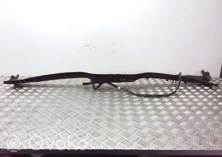 BMW 7 E65 E66 Wiper trim 7065284