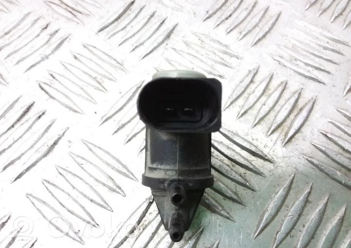 Volkswagen Caddy Vacuum valve 1J0906283C