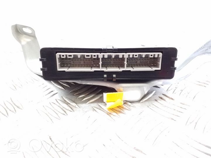 Toyota Camry Bloc ABS 8954033340