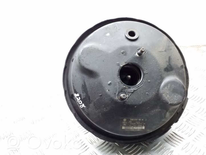 Volkswagen Multivan T5 Brake booster 7H0612101A