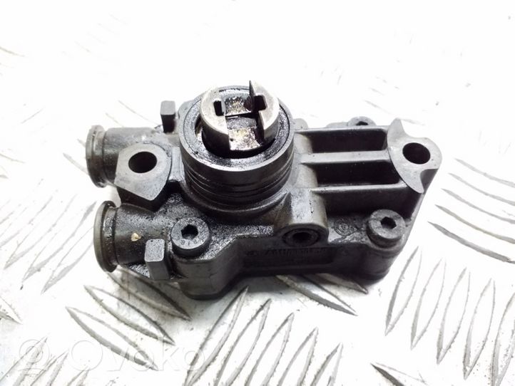 Mercedes-Benz S W220 Pompe d'injection de carburant à haute pression A6110900250