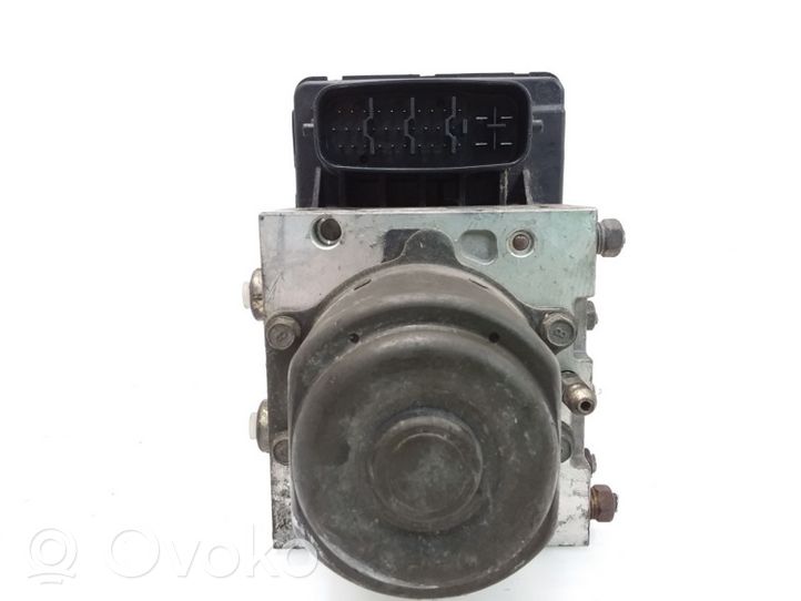 Toyota Avensis Verso ABS-pumppu 8954144050