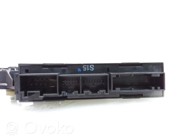 Audi A4 S4 B7 8E 8H Takaoven ikkunan nostomoottori 8E0959802A