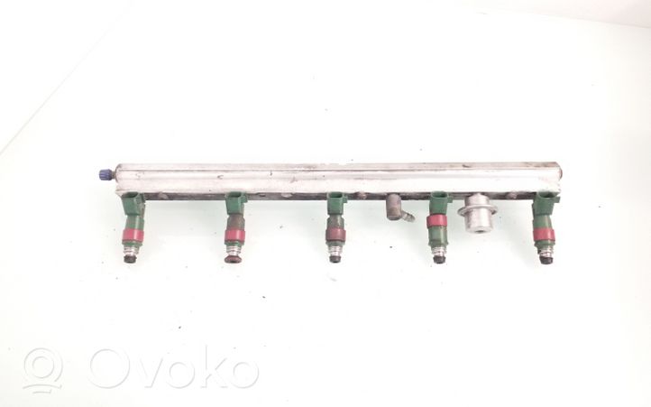 Volvo V70 Fuel injectors set 9186278