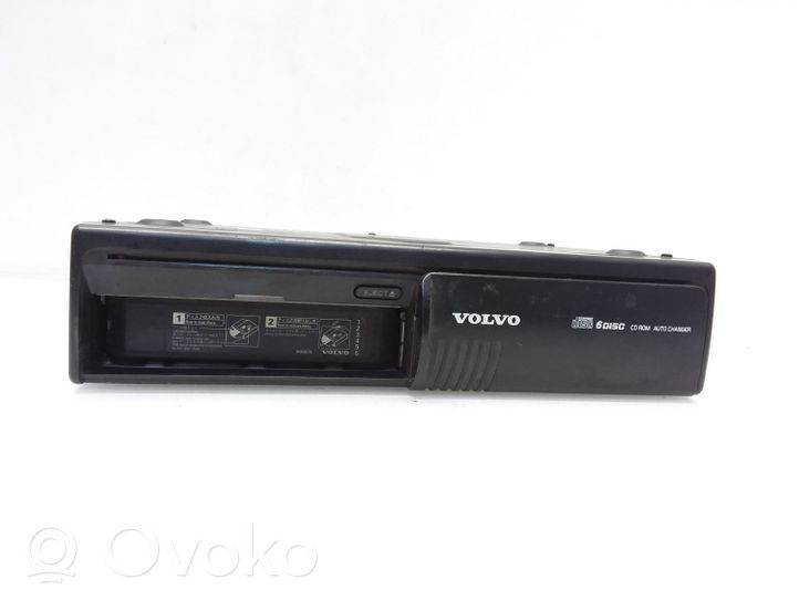 Volvo V70 CD/DVD-vaihdin 8651018