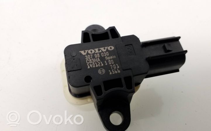 Volvo XC60 Sensore d’urto/d'impatto apertura airbag 30798030