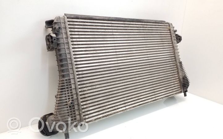 Volkswagen Touran I Radiatore intercooler 1K0145803L