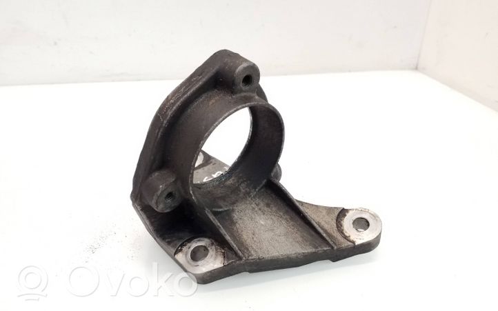 Opel Zafira C Staffa del cuscinetto di supporto dell’albero di trasmissione 13219107