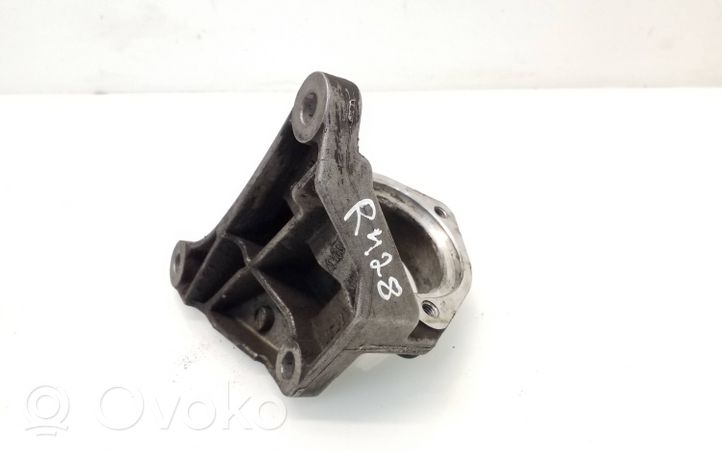 Opel Zafira C Staffa del cuscinetto di supporto dell’albero di trasmissione 13219107