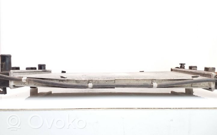 Chrysler Town & Country III Radiatore di raffreddamento 0005422