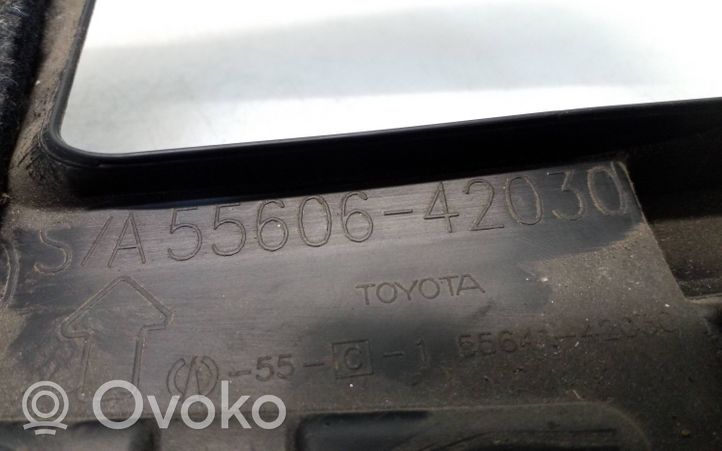 Toyota RAV 4 (XA30) Element deski rozdzielczej / dół 5560642030