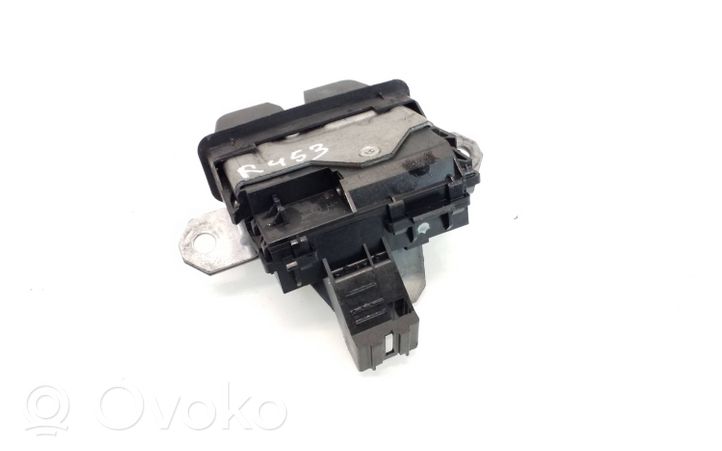 Ford Kuga I Serrure de vitre de coffre 8V41S442A66AD