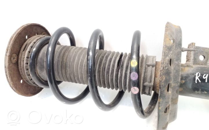 Volvo V60 Front shock absorber with coil spring 31262902