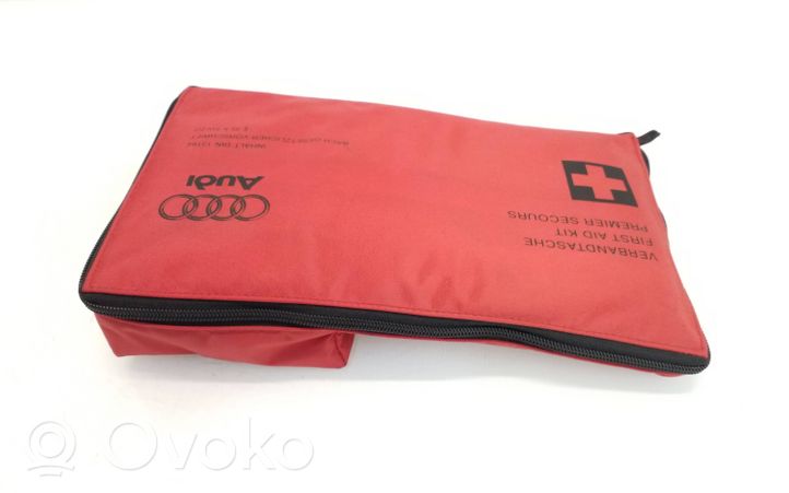 Audi A6 S6 C6 4F Trousse de premiers secours 8E0860281