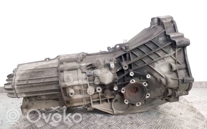 Audi A4 S4 B7 8E 8H Mechaninė 6 pavarų dėžė HCF