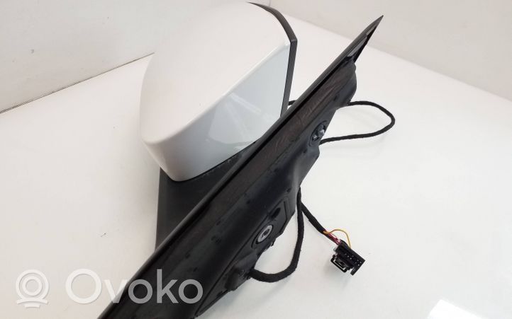 Skoda Octavia Mk3 (5E) Front door electric wing mirror 5E0857934