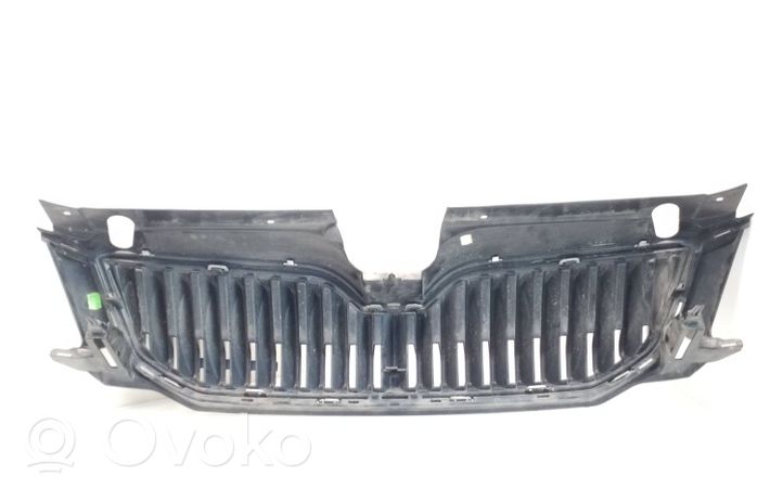 Skoda Octavia Mk3 (5E) Maskownica / Grill / Atrapa górna chłodnicy 5E0853653