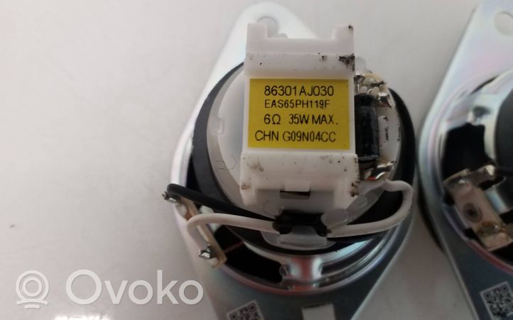 Subaru Outback Enceinte haute fréquence de porte avant 86301AJ030