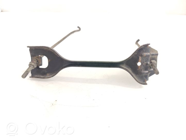 Subaru Outback Support batterie 