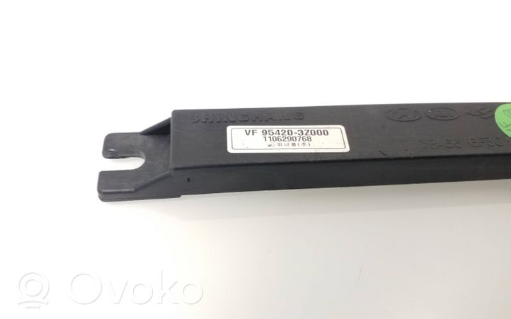 Hyundai i40 GPS-pystyantenni 954203Z000