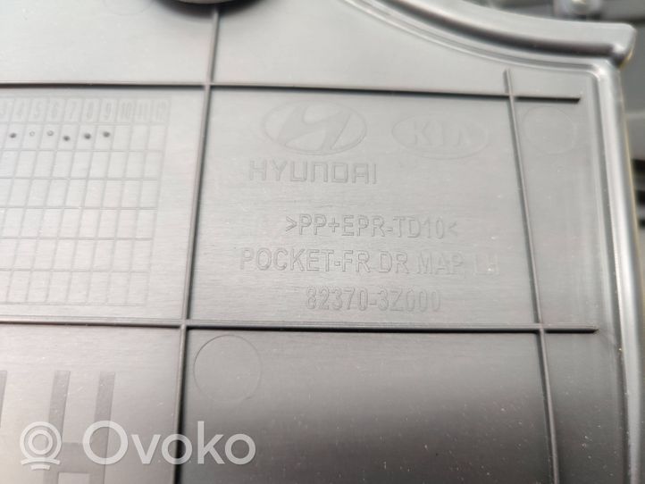 Hyundai i40 Garniture de panneau carte de porte avant 823303Z000