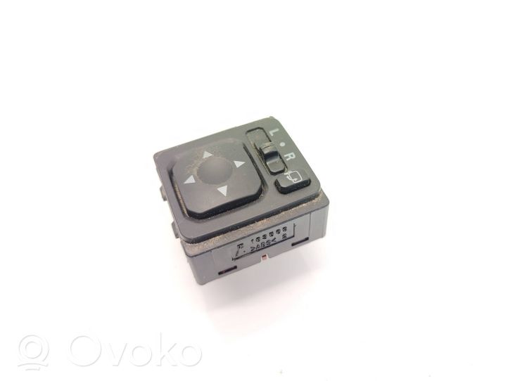 Mitsubishi Outlander Wing mirror switch 183569