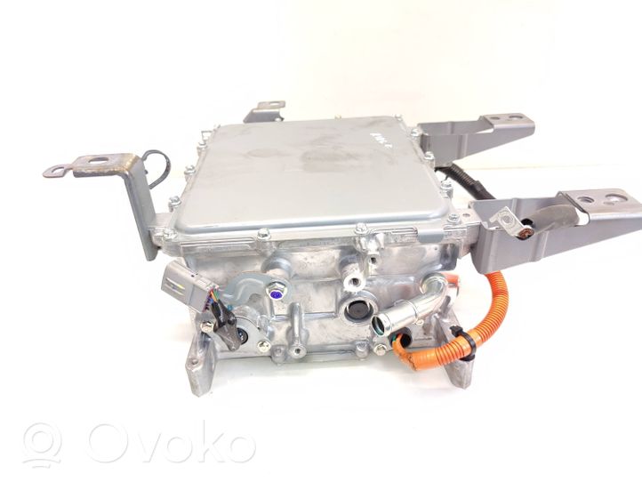 Mitsubishi Outlander Convertisseur / inversion de tension inverseur W005T70272